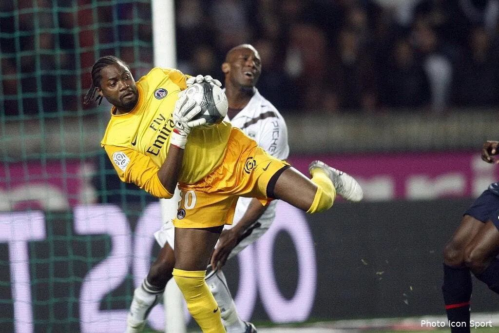 le psg fixe un dernier ultimatum a apoula edel 69355 17360