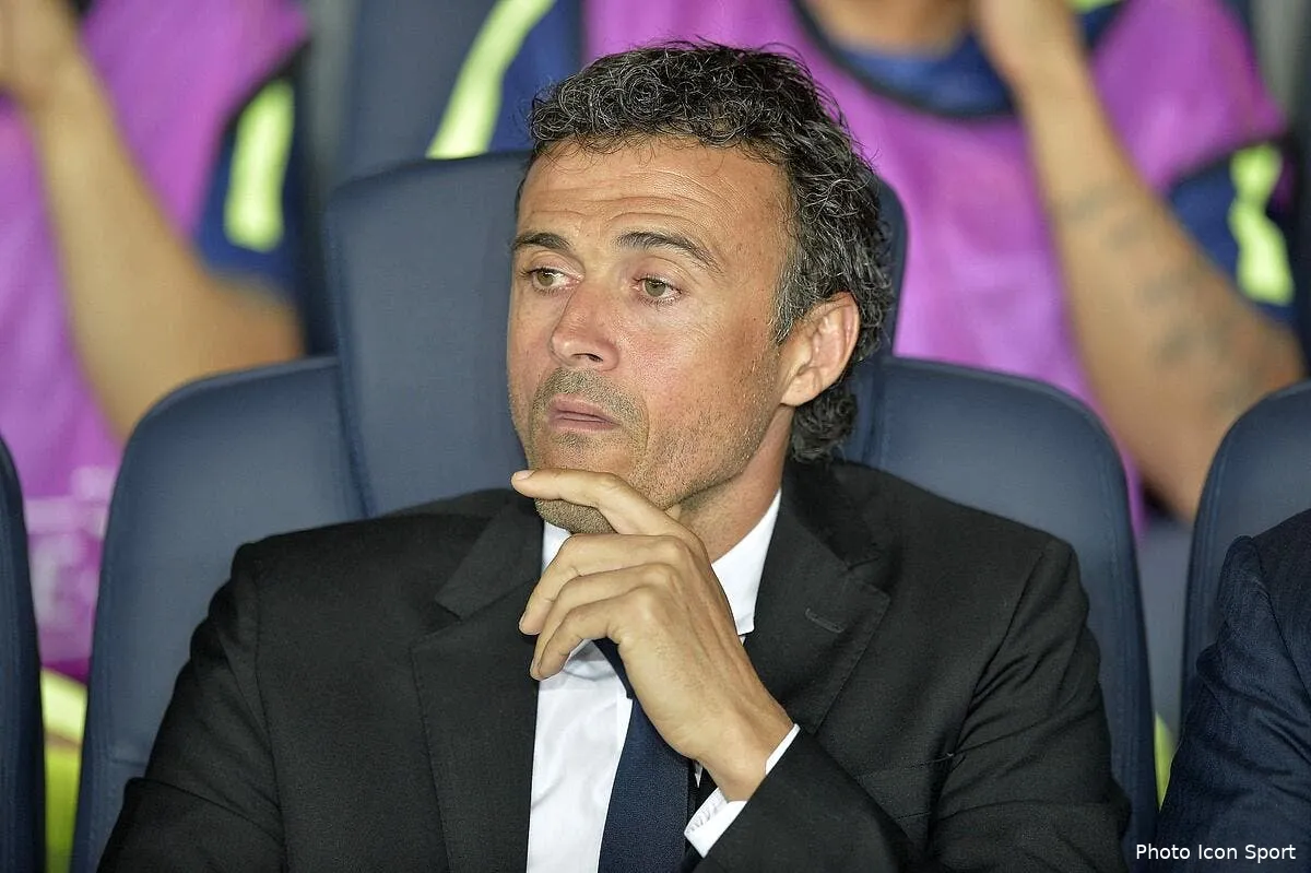 le psg grand favori en c1 c est le barca qui le dit enrique 1107105