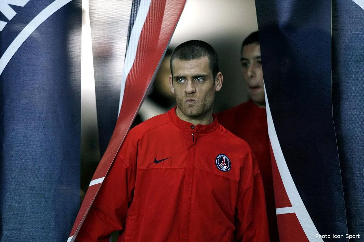 le psg l argent du qatar une jalousie maximum selon rothen iconsport per 120309 90 2035029