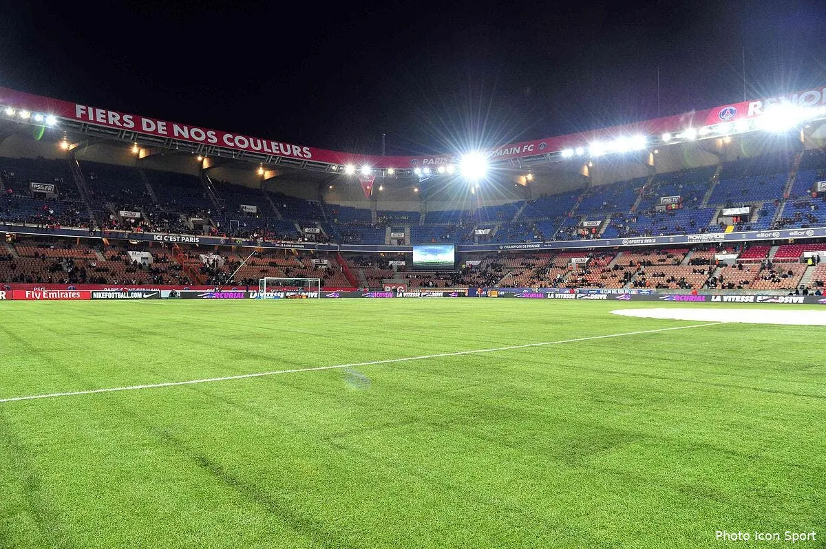 le psg lache des indices sur le futur visage du parc des princes iconsport noe 190212 68 8232714