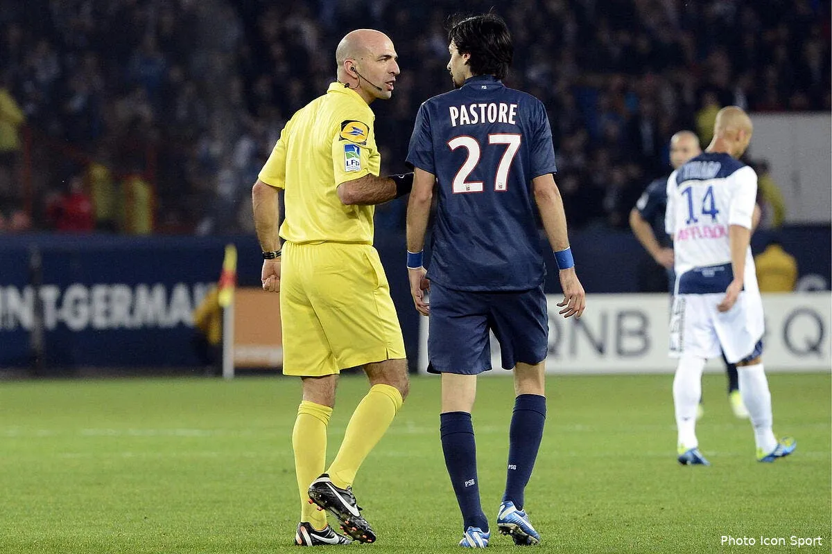 le psg n est pas cool avec les arbitres avoue pastore iconsport por 241112 08 0562329