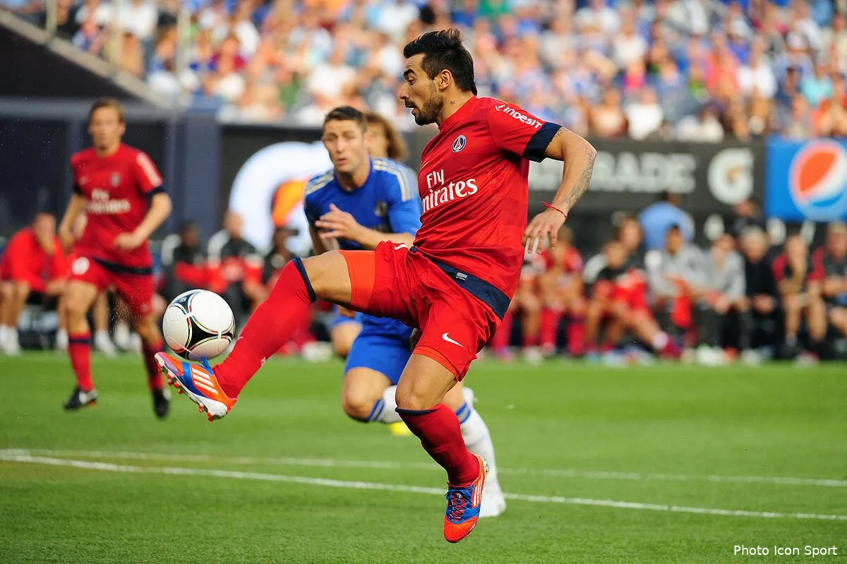 le psg n est pas loin de s etre fait plumer pour lavezzi iconsport meg 220712 08 0837712