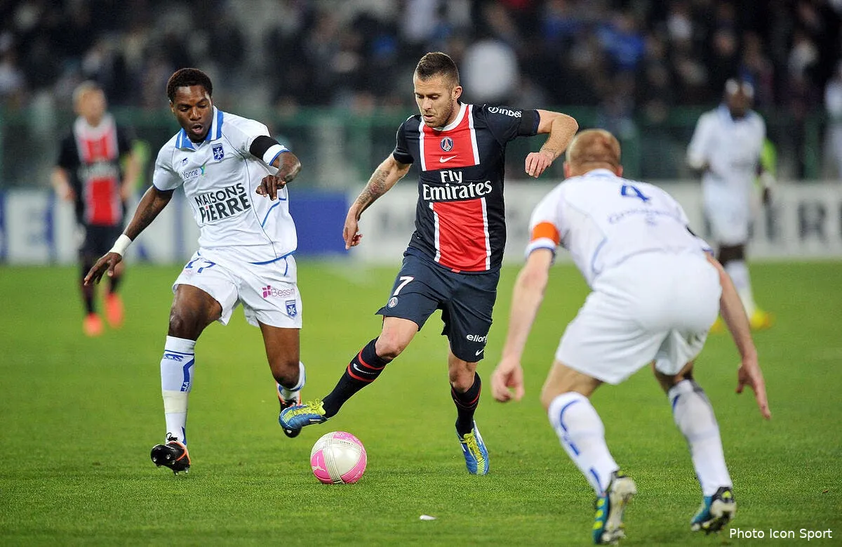 le psg ne refait pas son retard a auxerre iconsport per 150412 01 0833757