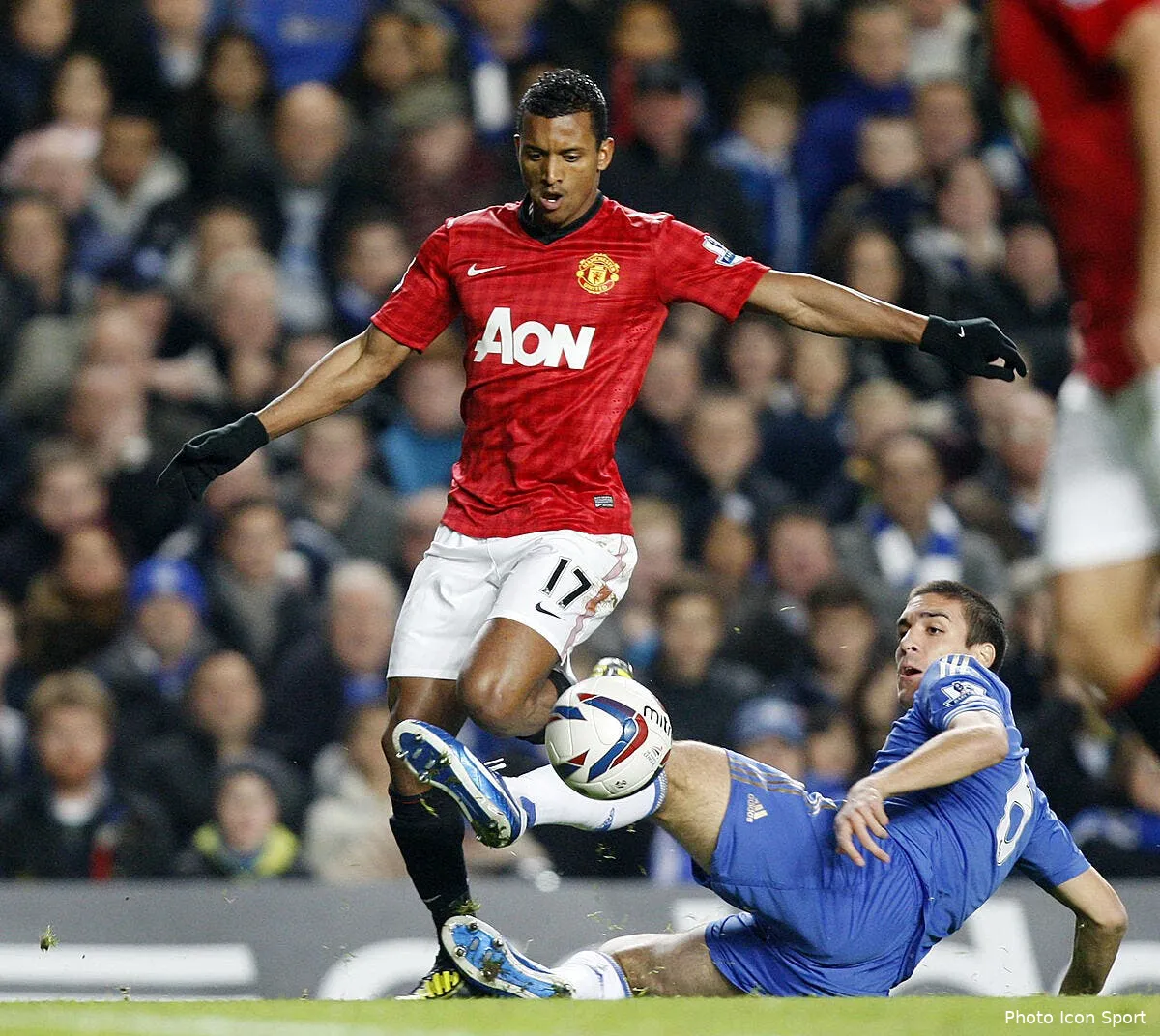 le psg pense fortement a nani et hamsik pour son mercato iconsport acp 311012 08 1054423