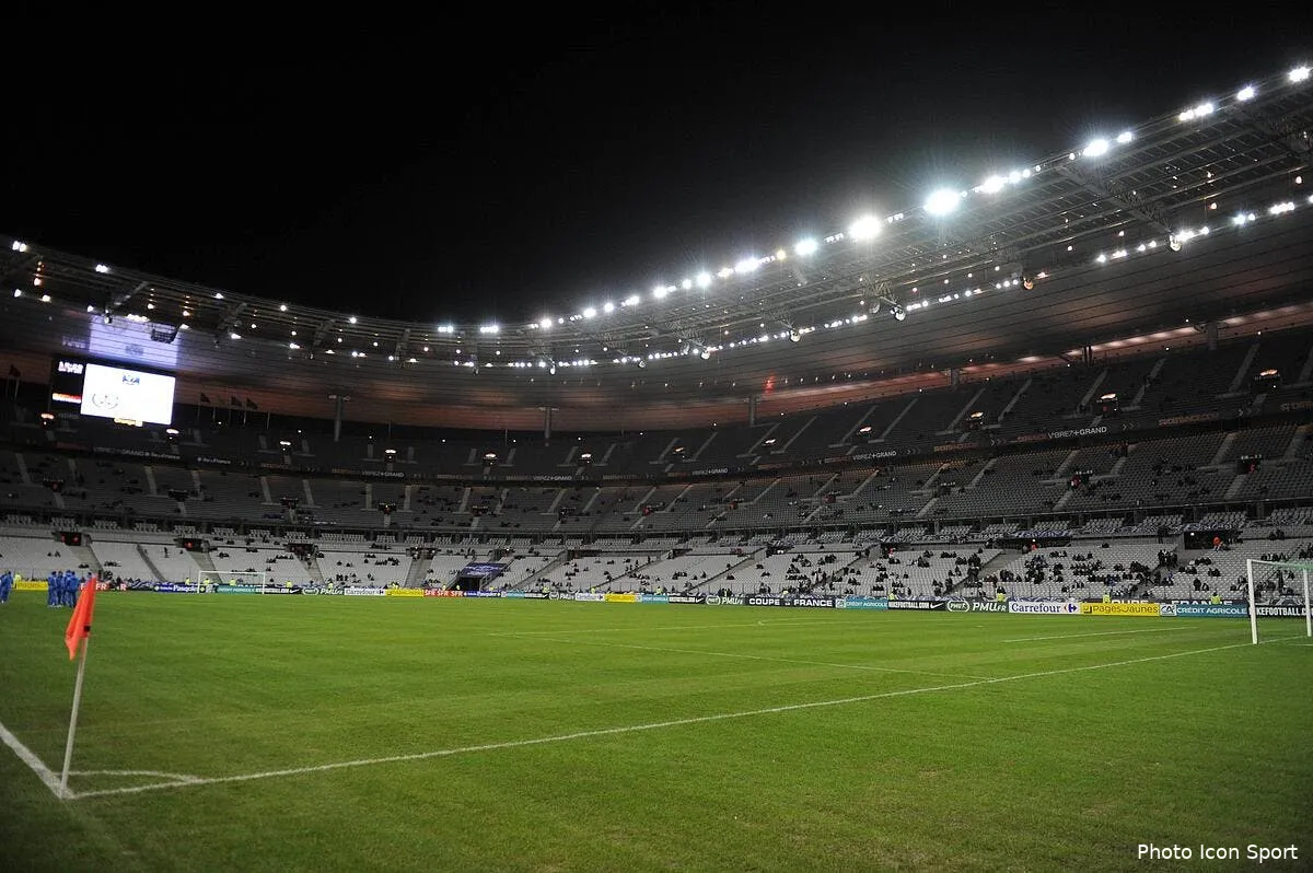 le psg pense serieusement au stade de france pour la c1 iconsport noe 070112 404 5643521