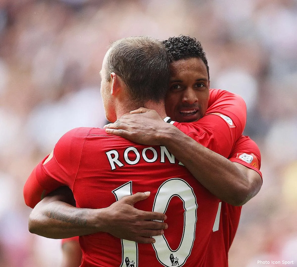 le psg prepare une offre de pres de 50me pour man utd iconsport spi 070811 05 2754931