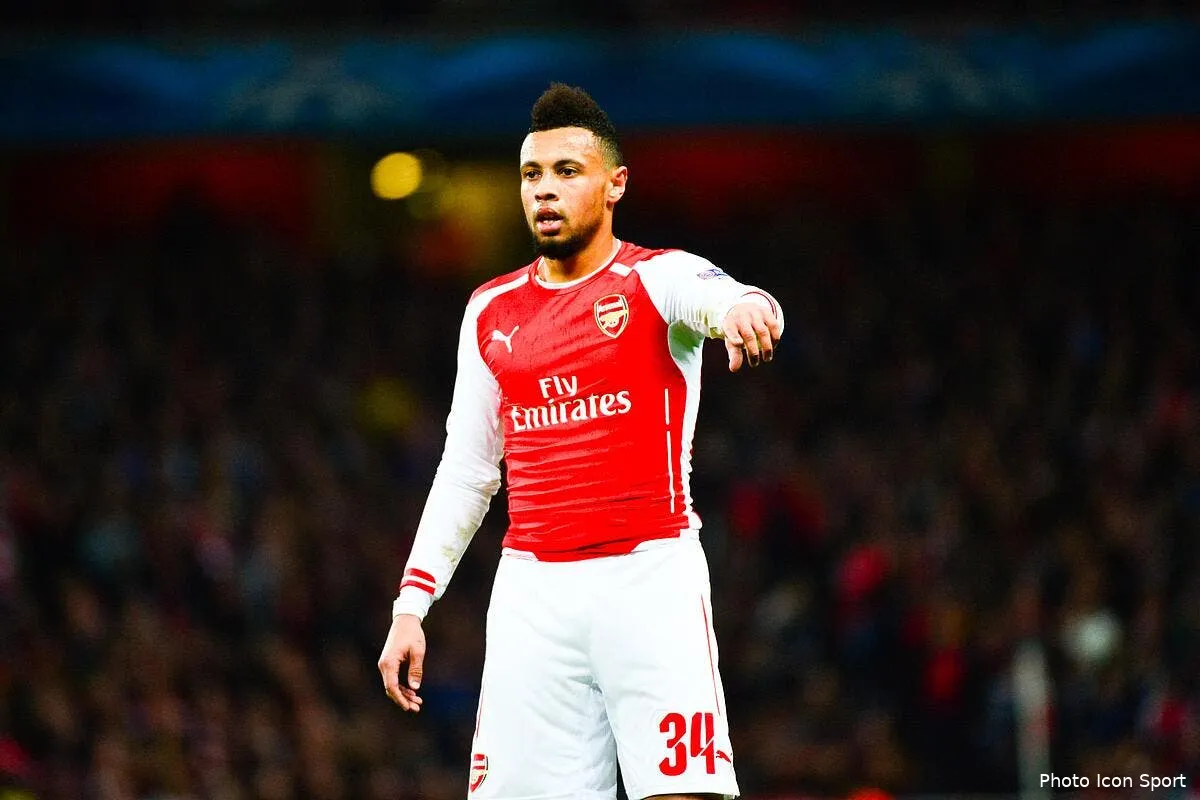 le psg pret a bondir sur un joueur d arsenal iconsport wip 250215 09 24113715