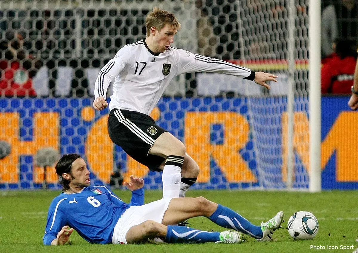 le psg pret a miser sur un colosse allemand pour sa defense iconsport apr 090211 04 0223642