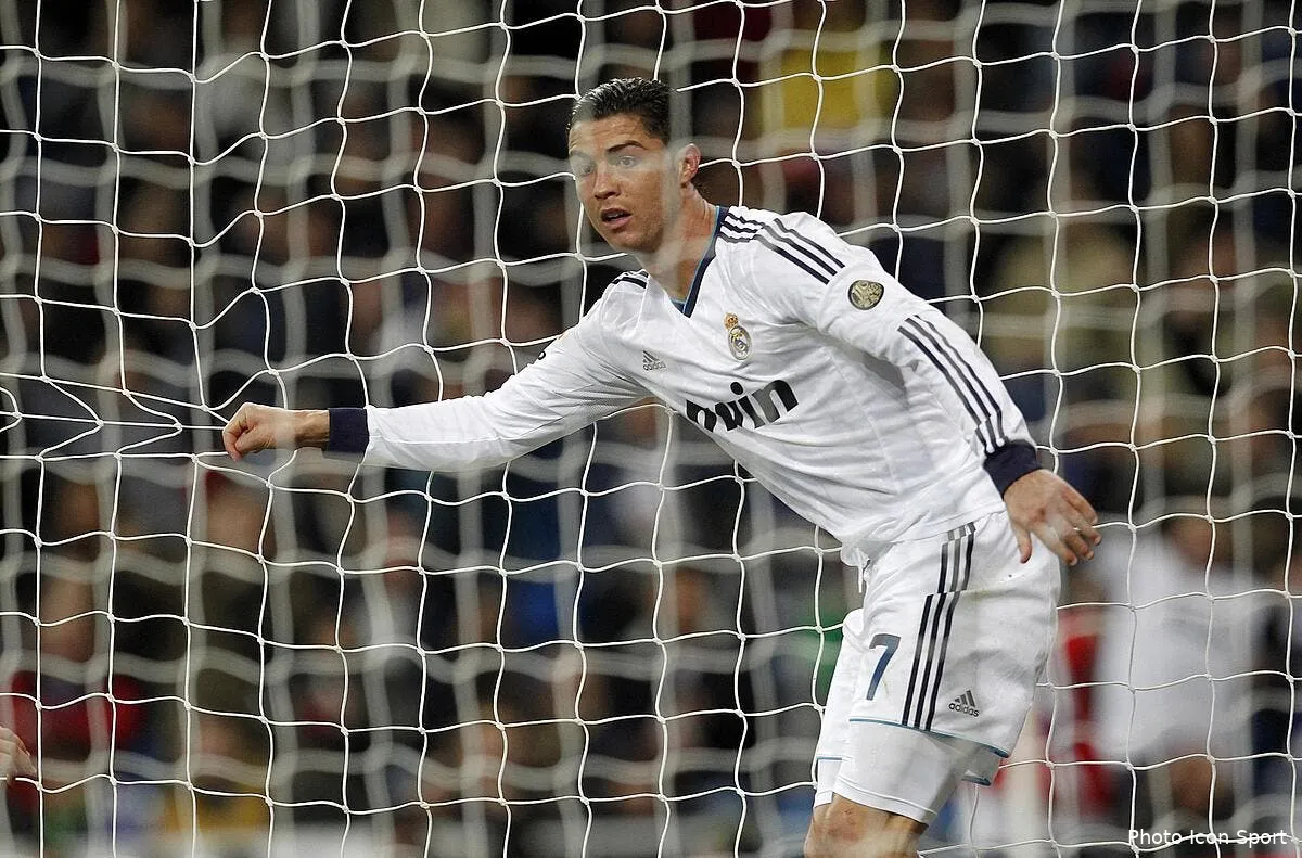 le psg sera a l affut pour cristiano ronaldo assure wenger iconsport alf 090213 01 0249767