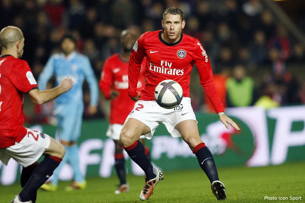 le psg supporter n 1 de l om iconsport per 071110 301 6218815