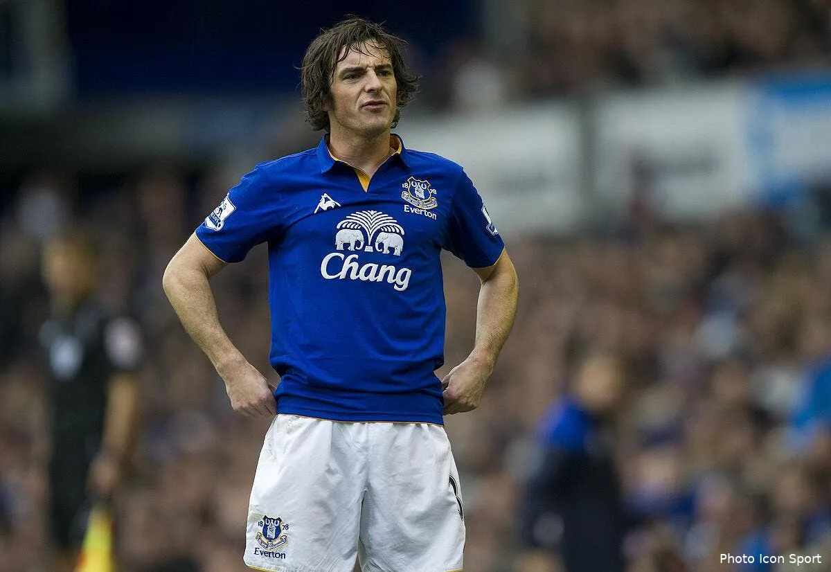 le psg sur la piste d un concurrent anglais pour maxwell iconsport spi 291011 66 0346437