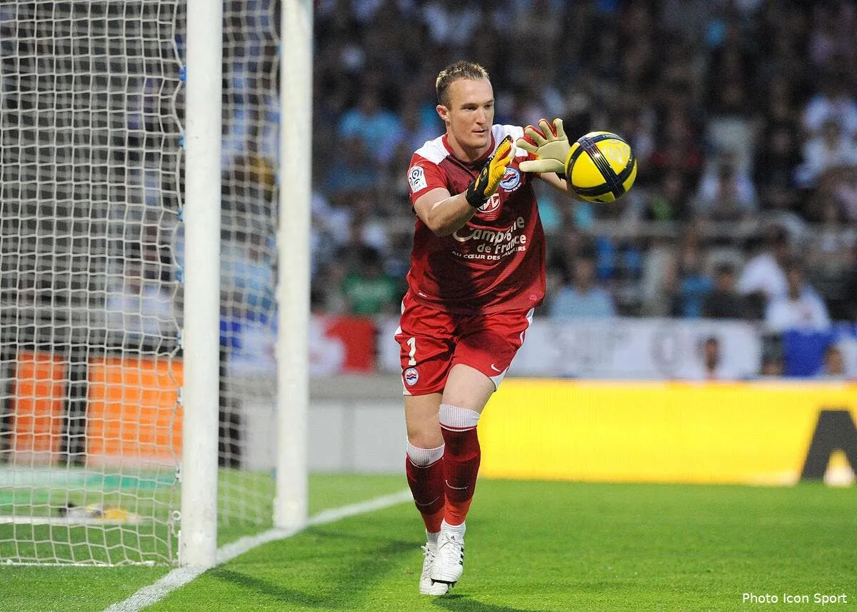 le psg veut debaucher thebaux a caen iconsport jpt210511 01 8622290