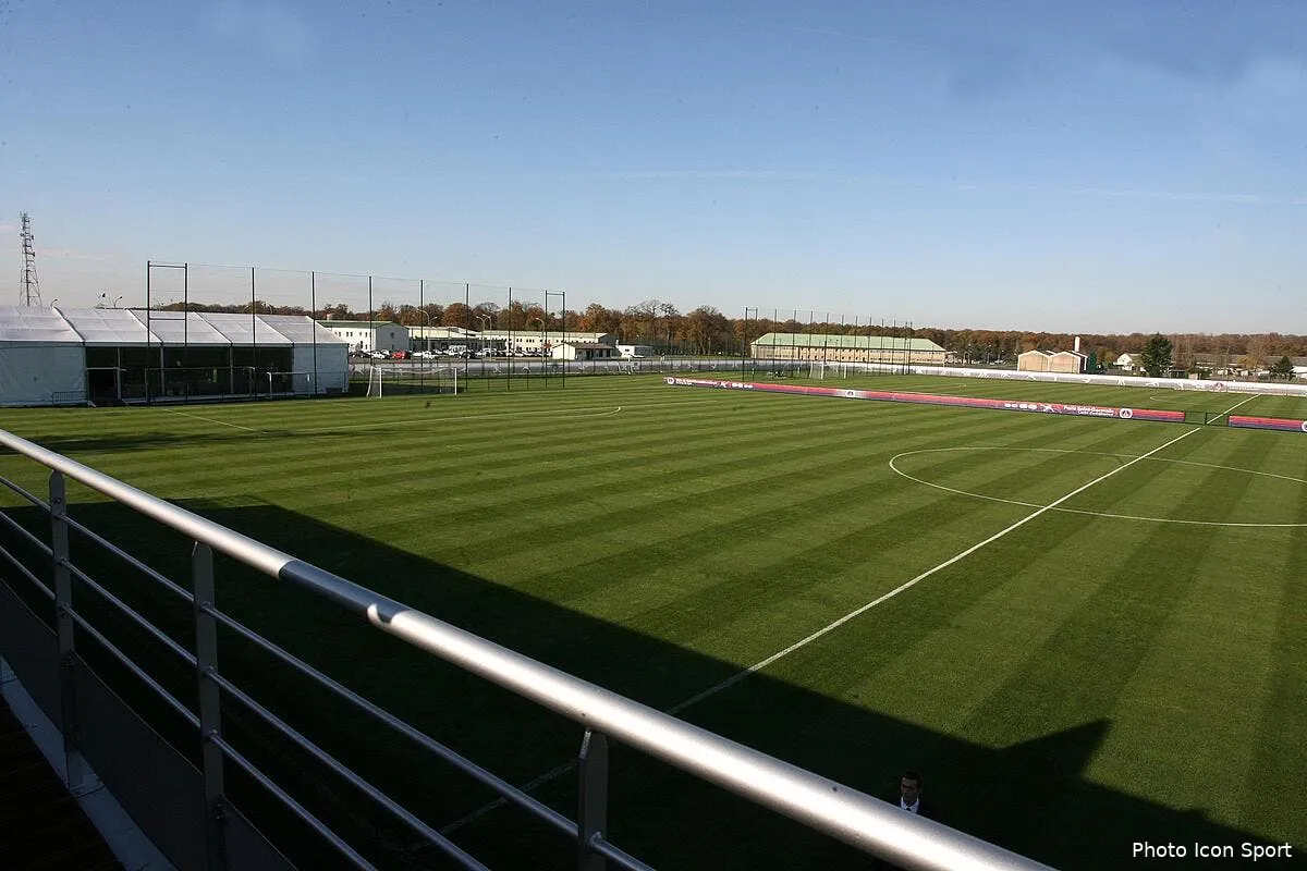 le psg veut toujours plus de modernite iconsport oap041108 99 2935495