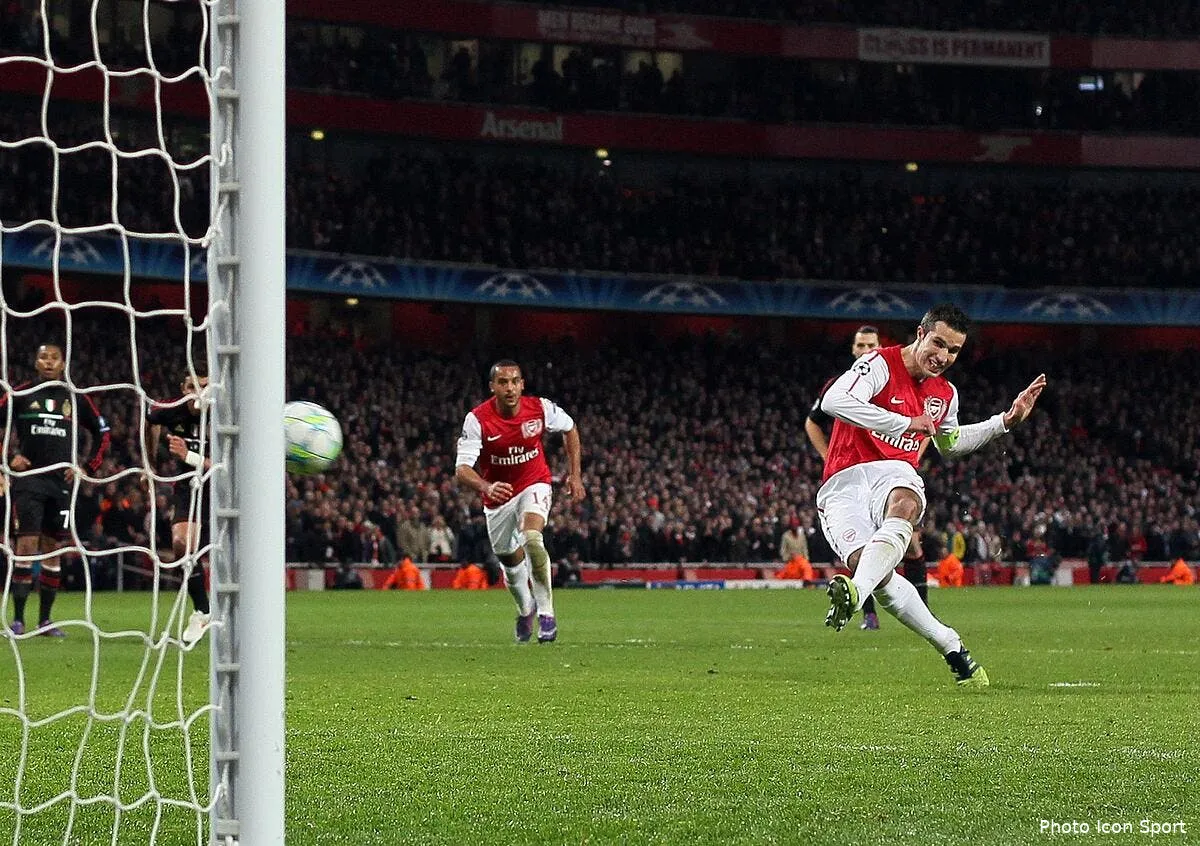 le real a la bagarre avec city pour van persie iconsport spi 060312 05 0532772