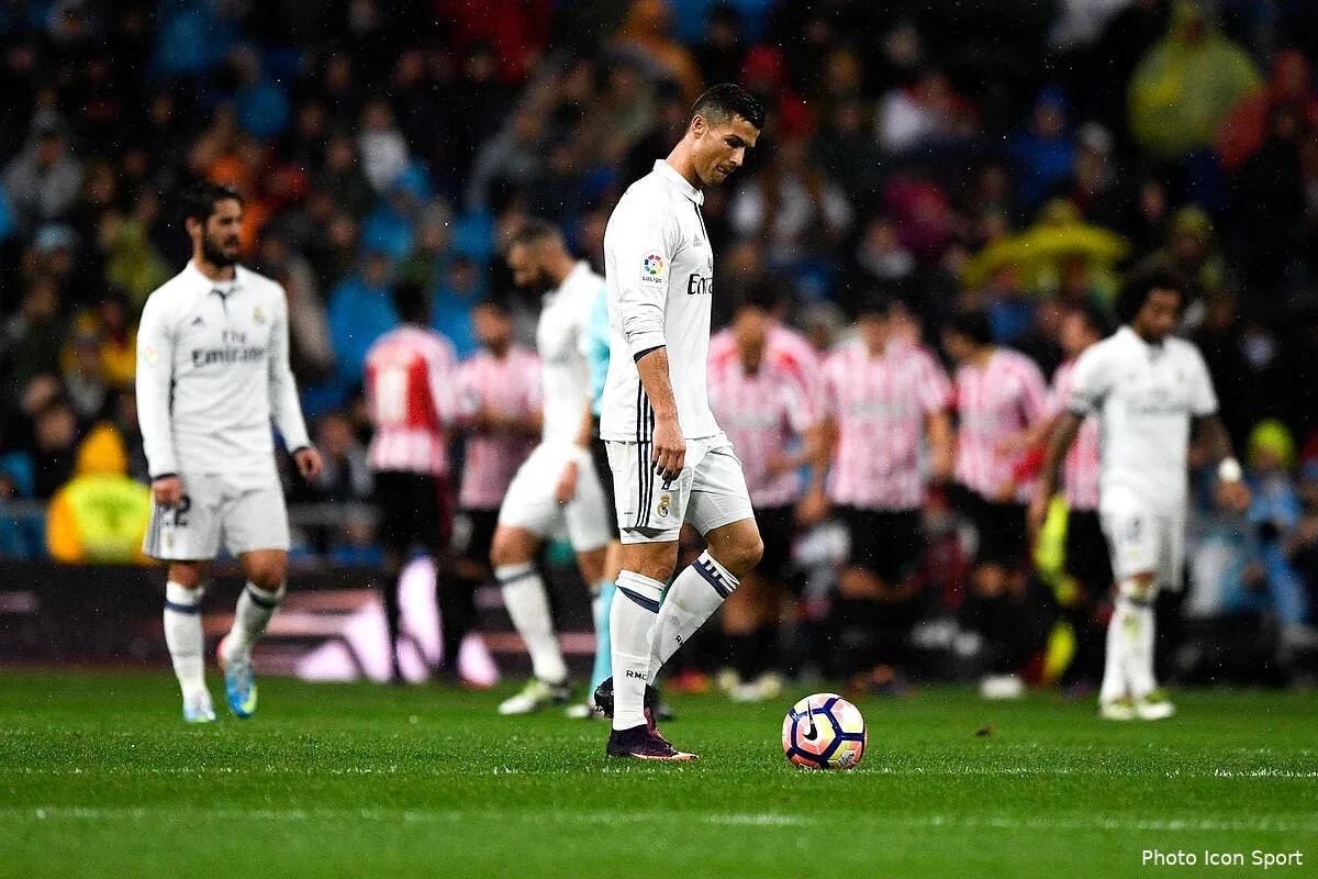 le real autorise cristiano ronaldo a snober ses coequipiers ronaldo 68159084