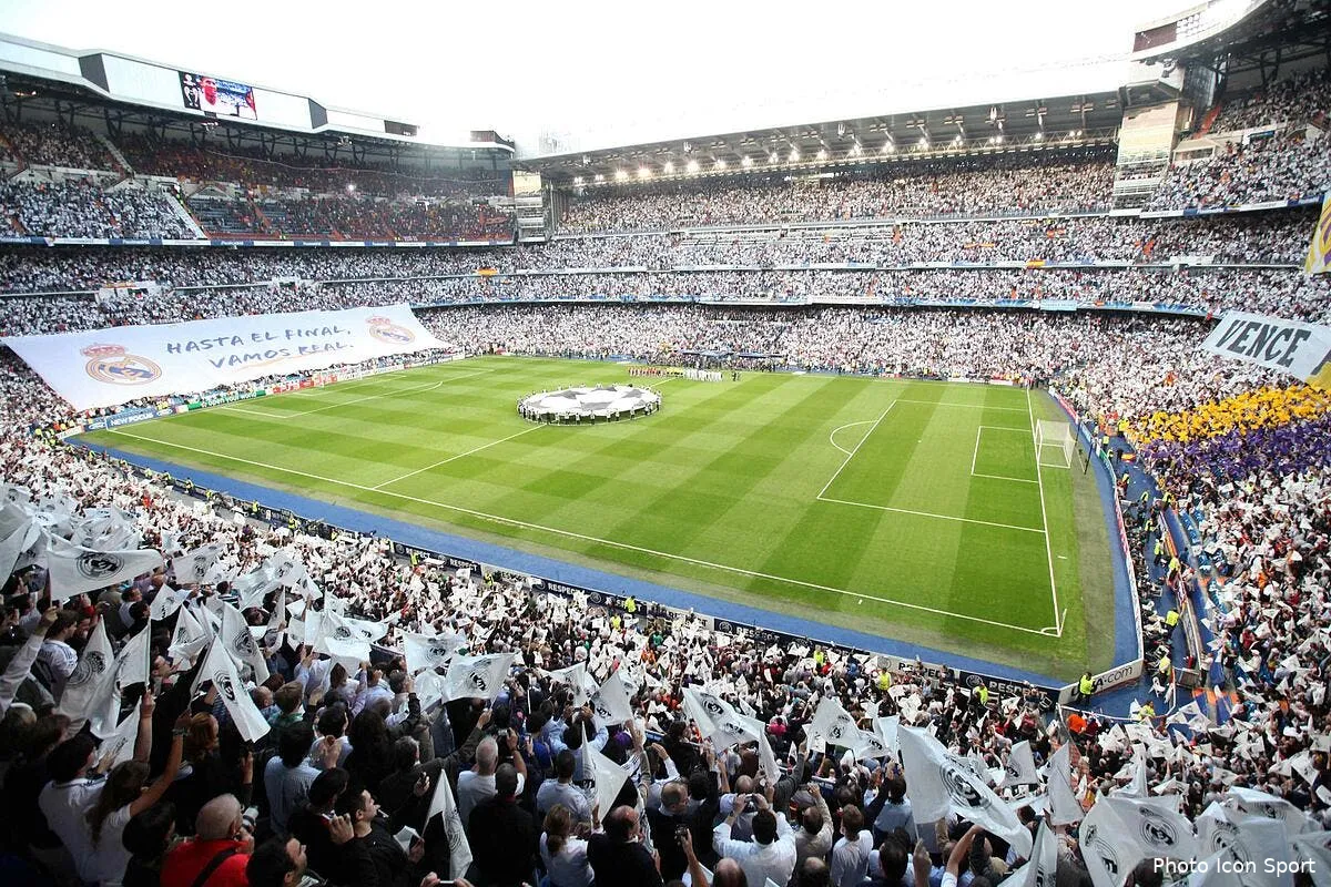 le real madrid aura son bernabeu 2 0 iconsport blo 270411 66 3025191