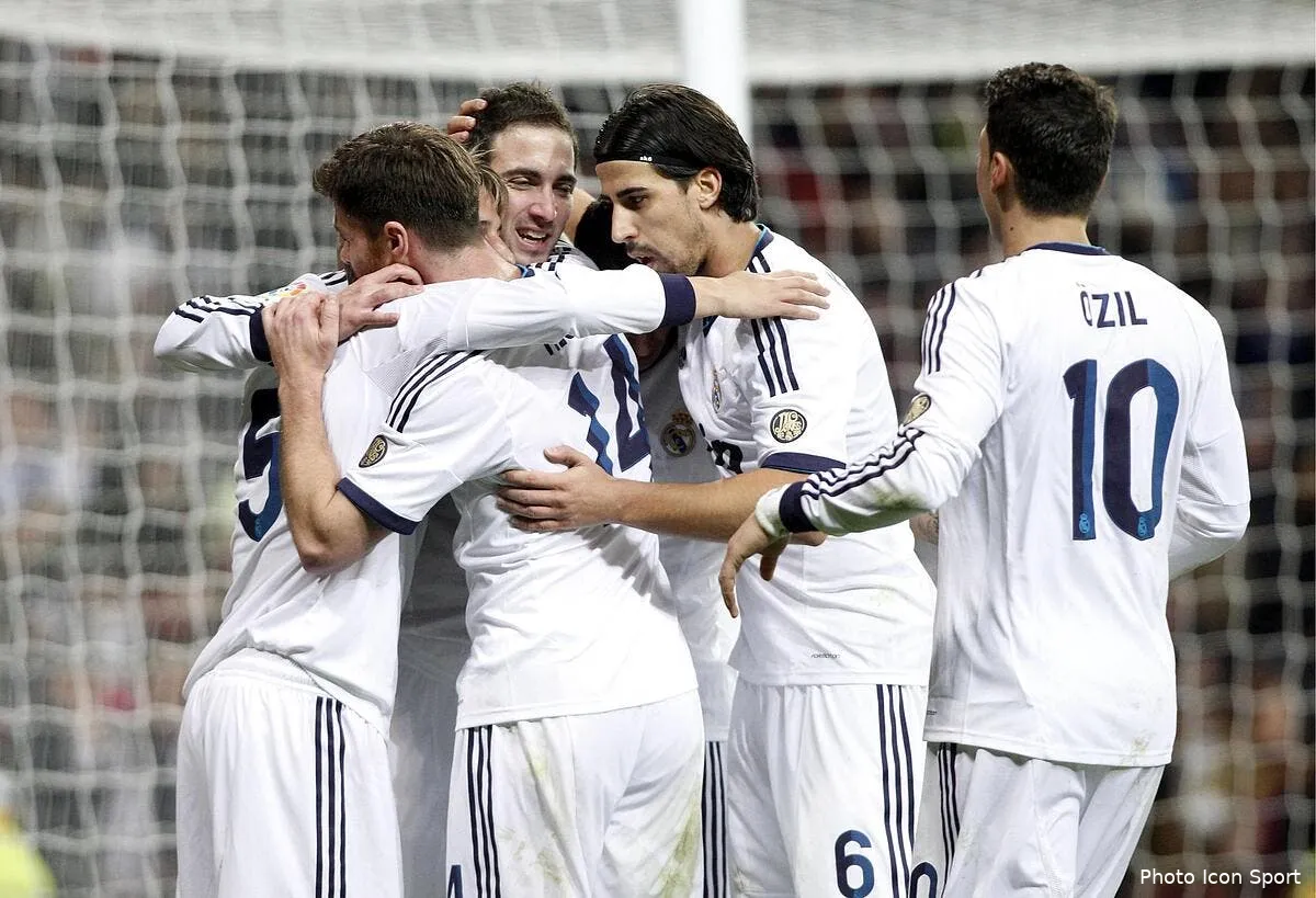 le real madrid humilie valence chez lui iconsport mar 150113 01 1048111