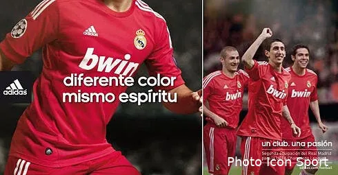 le real madrid jouera avec un maillot rouge capture d ecran 2011 09 14 a 14 11 0524687