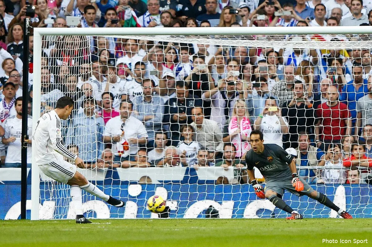 le real maitrise le barca et s offre le clasico ronaldo 2595261