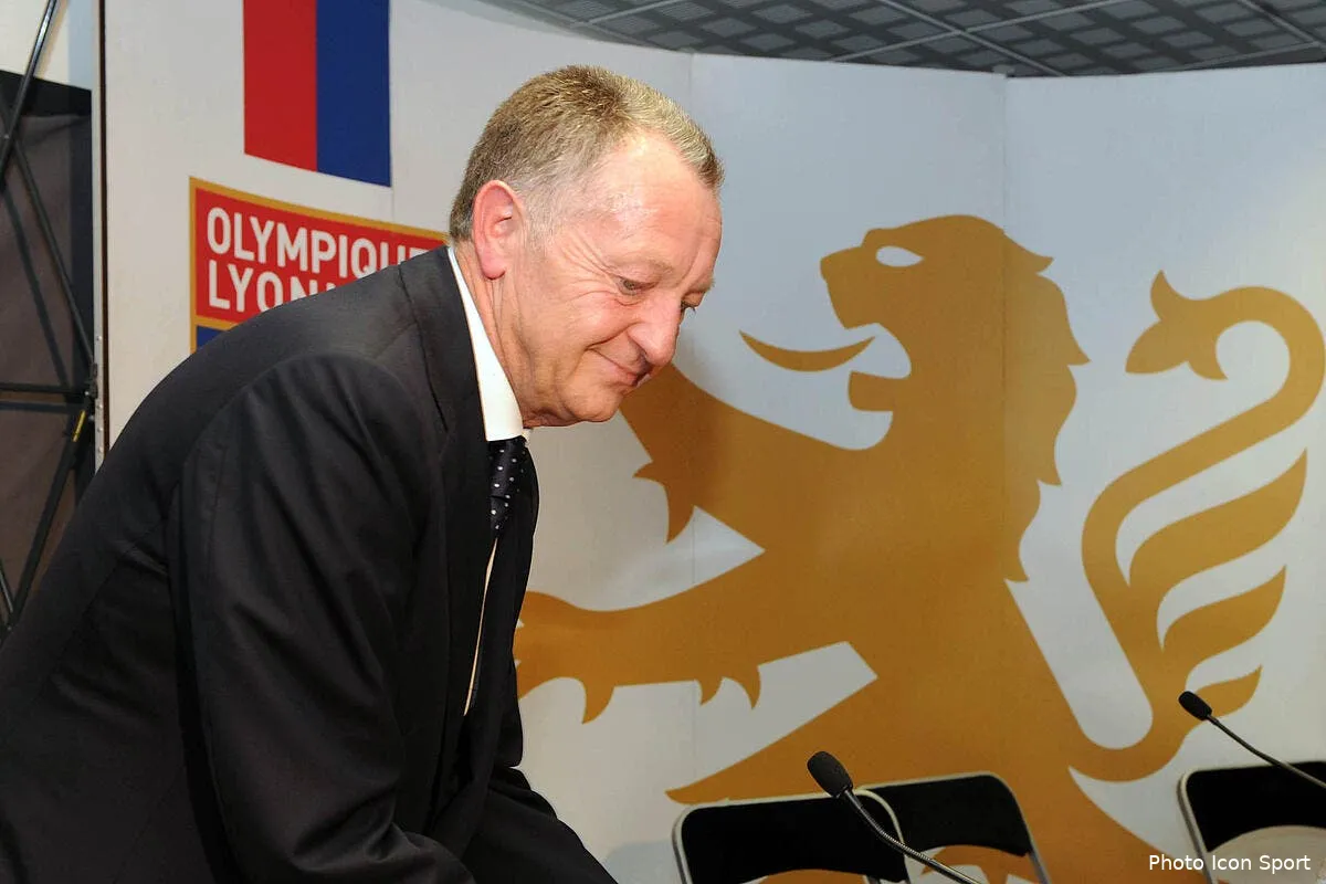 le retard du grand stade a lyon pas de quoi faire trembler l uefa iconsport jpt 211009 08 2257783
