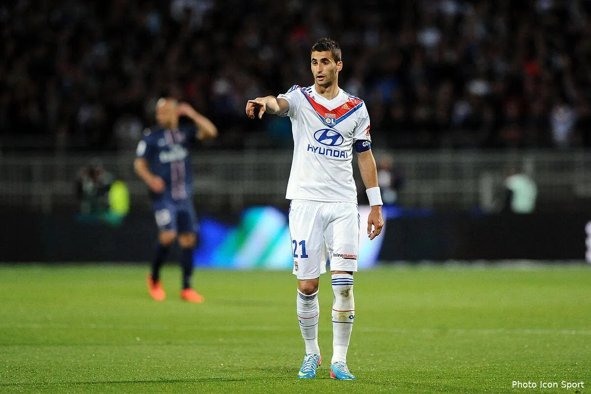 le secret de la defense retrouvee de l ol les attaquants gonalons 10121539