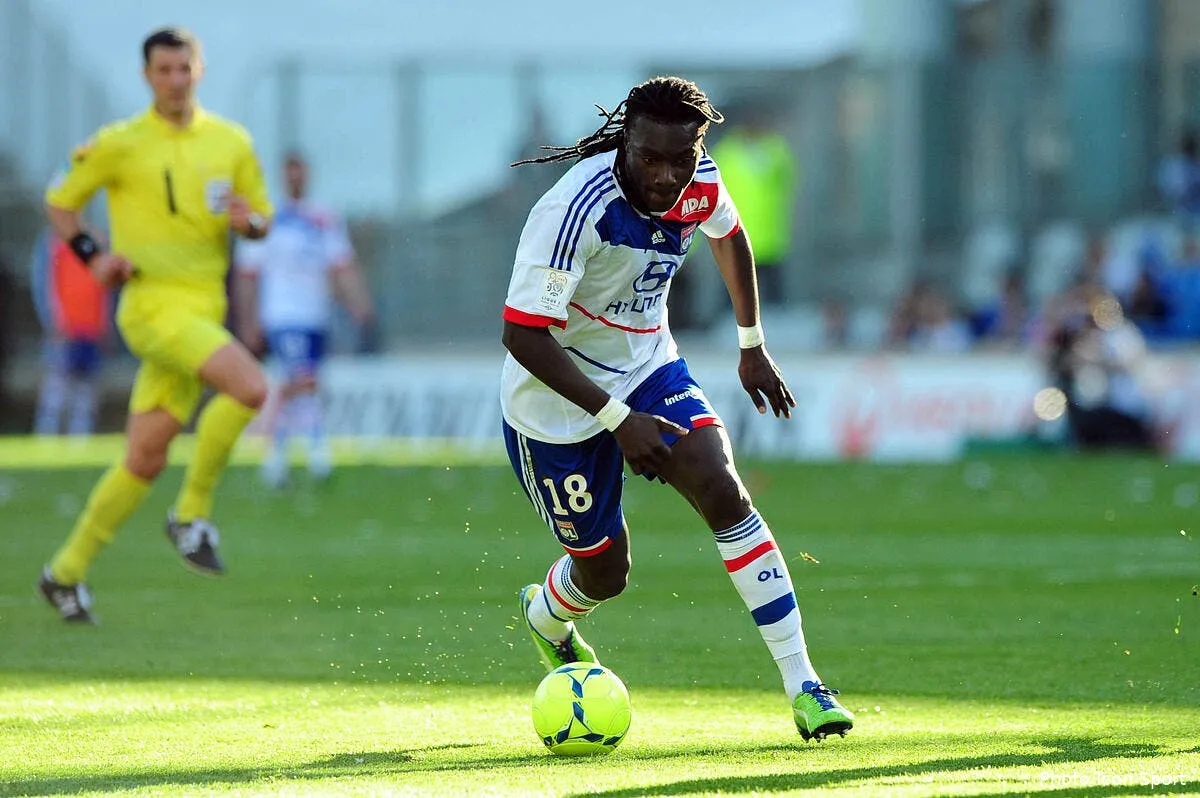 le shakthar donetsk remballe aulas sur la piste gomis iconsport jpt 140413 77 0760263