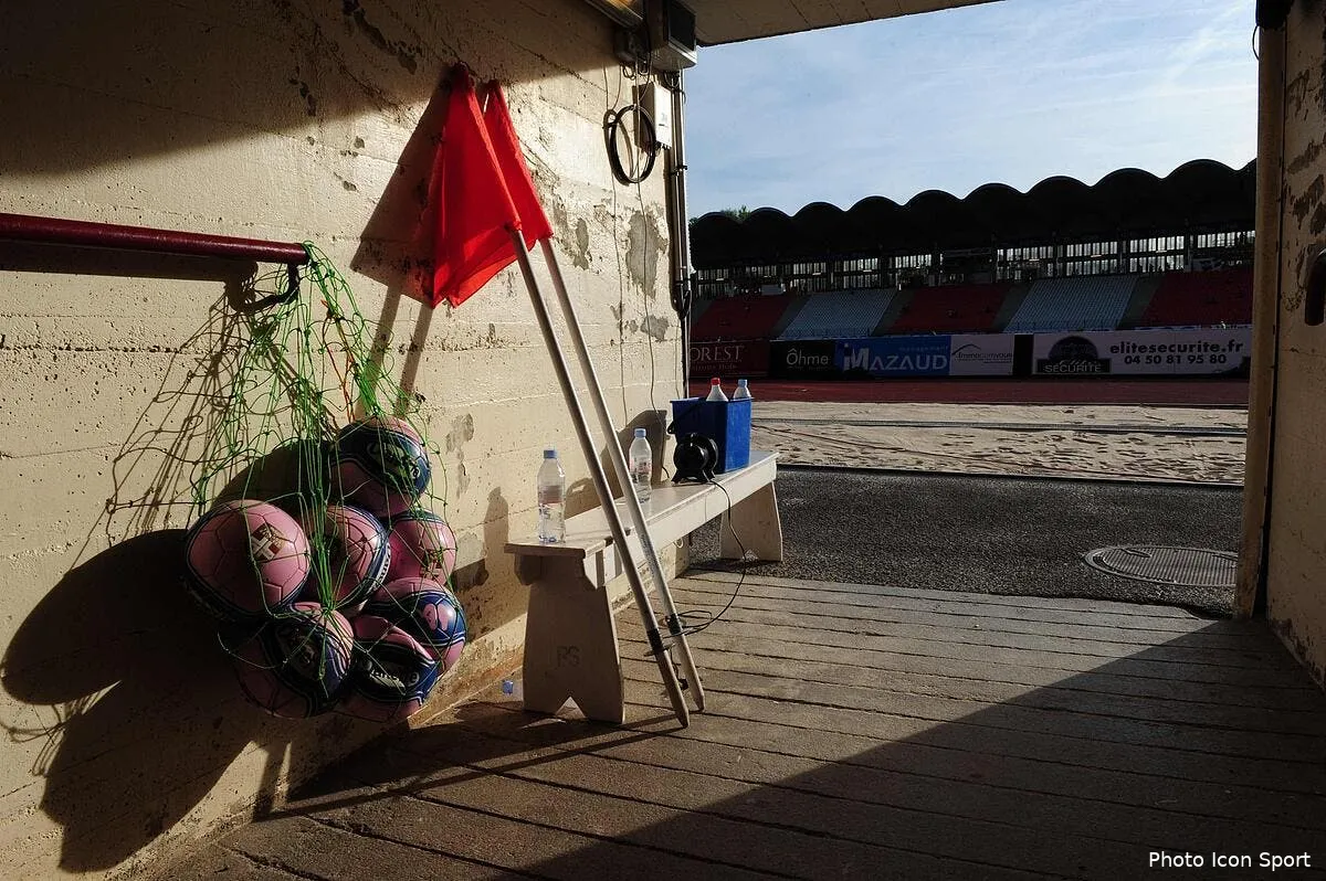 le tableau des transferts officiels du mercato 2012 iconsport t 100512 091 57 136178