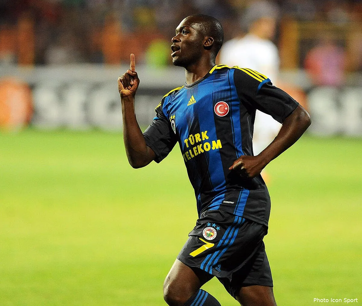 le tirage des barrages de la ligue des champions iconsport ses 080812 10 0838357