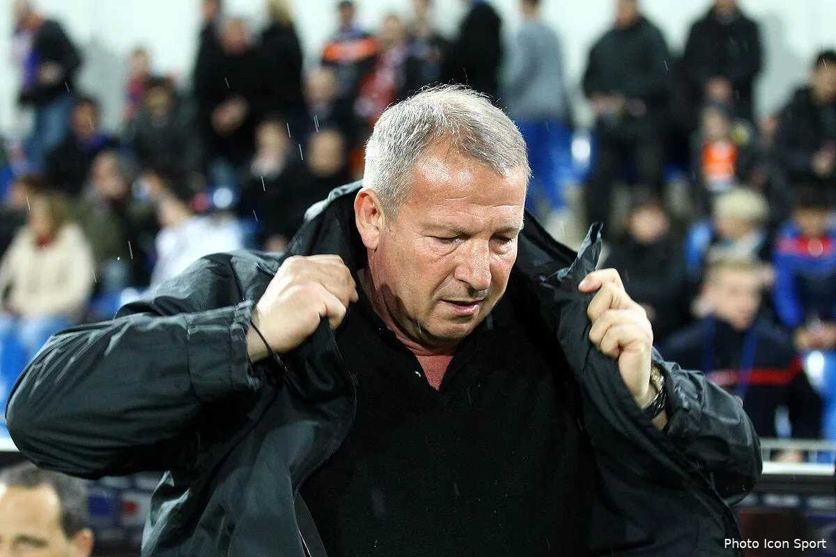 le titre se jouera entre l om et le psg annonce courbis iconsport del 140315 05 08107873