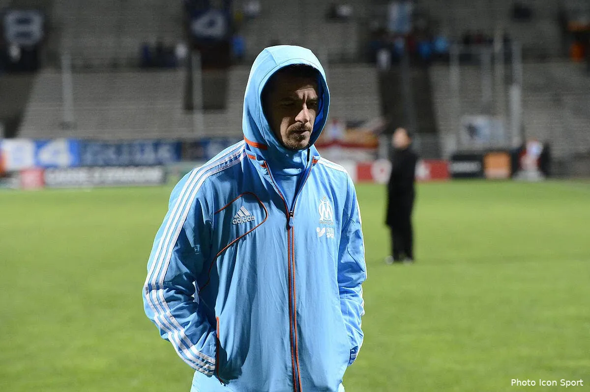 le vrai joey barton n a pas encore joue avec l om iconsport por 281112 66 3644495