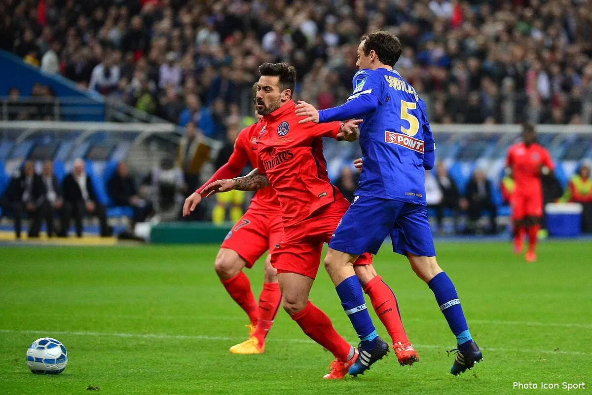 leboeuf decoupe l arbitre de psg bastia en tranches iconsport win 110415 02 05108753