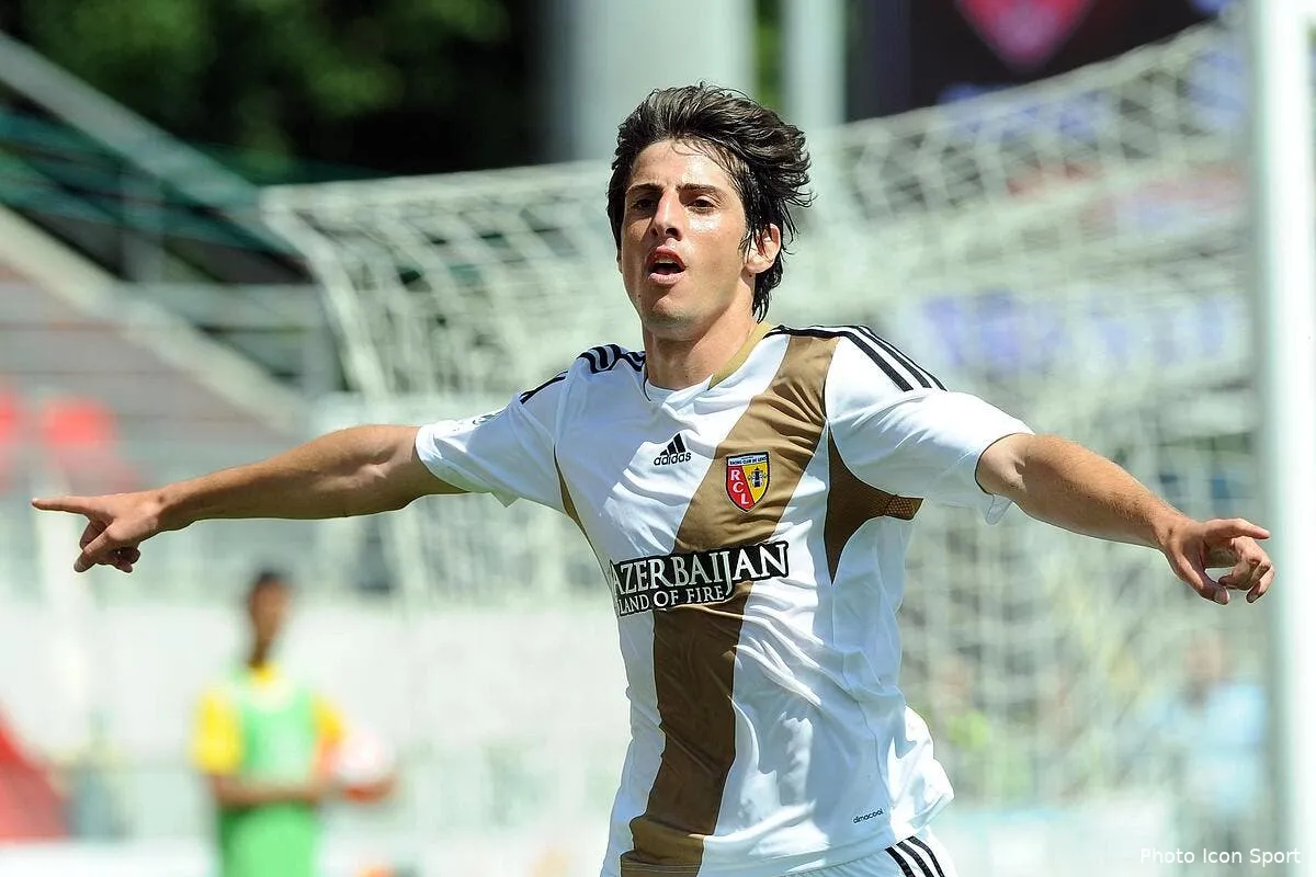 lens assome auxerre et approche le podium iconsport jpt 100813 01 0563541