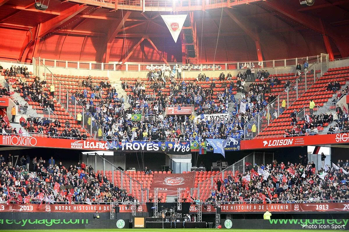 lens n est pas le bienvenu chez les ch tis de valenciennes iconsport por 260513 44 12262379