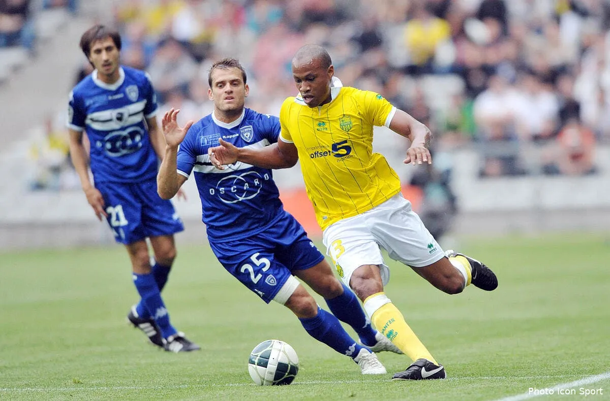 lens nantes et le mans c est deja la deprime iconsport win 050811 001 0122895