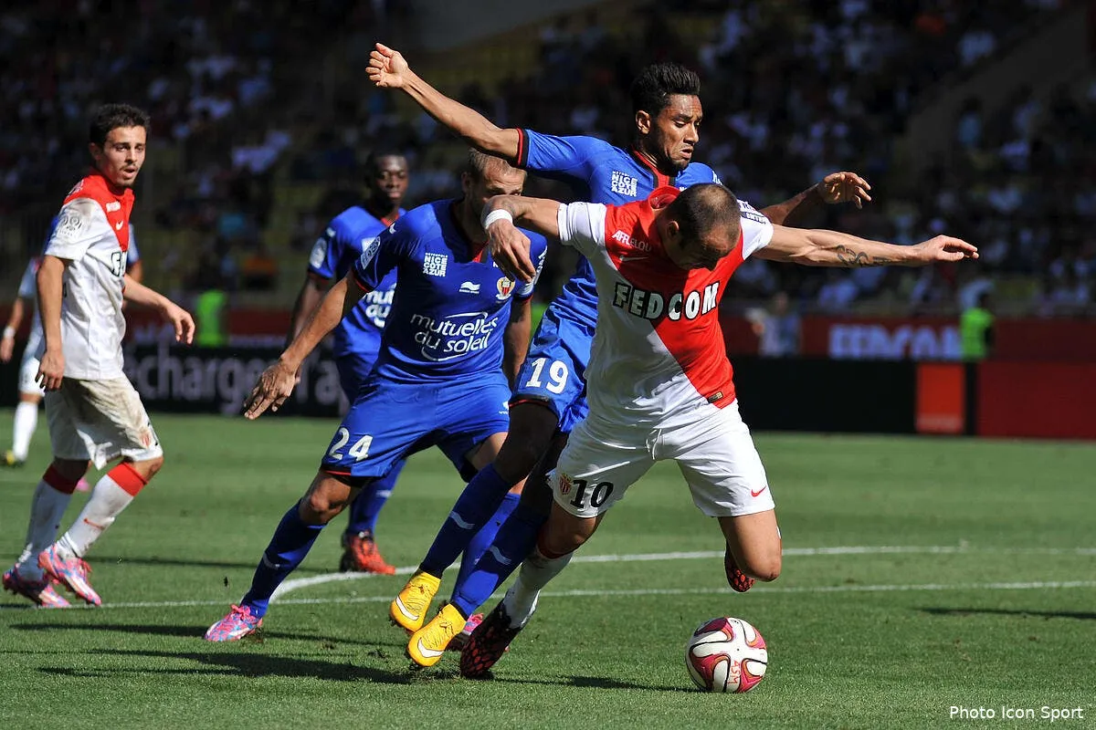 les arbitres ne respectent pas l asm lache jardim berbatov 593073