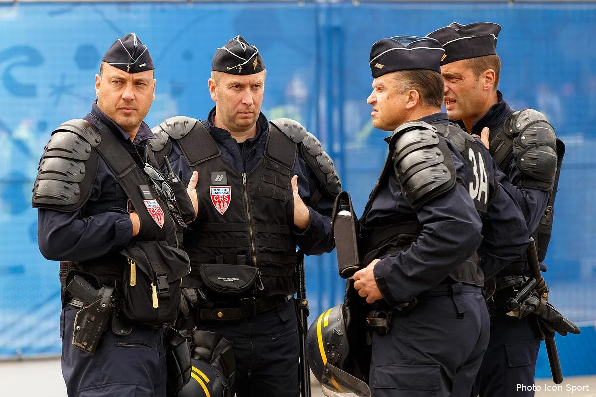 les autorites craignent un clash entre ultras du psg avec des ultras de l ol iconsport bpi 150616 01 40175252