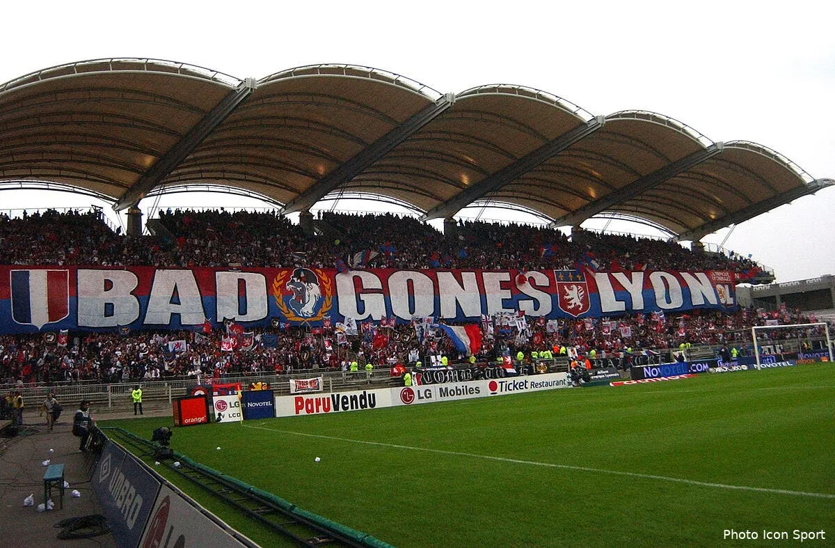 les bad gones n iront pas manifester avec le virage sud iconsport ban 141006 07 1695577