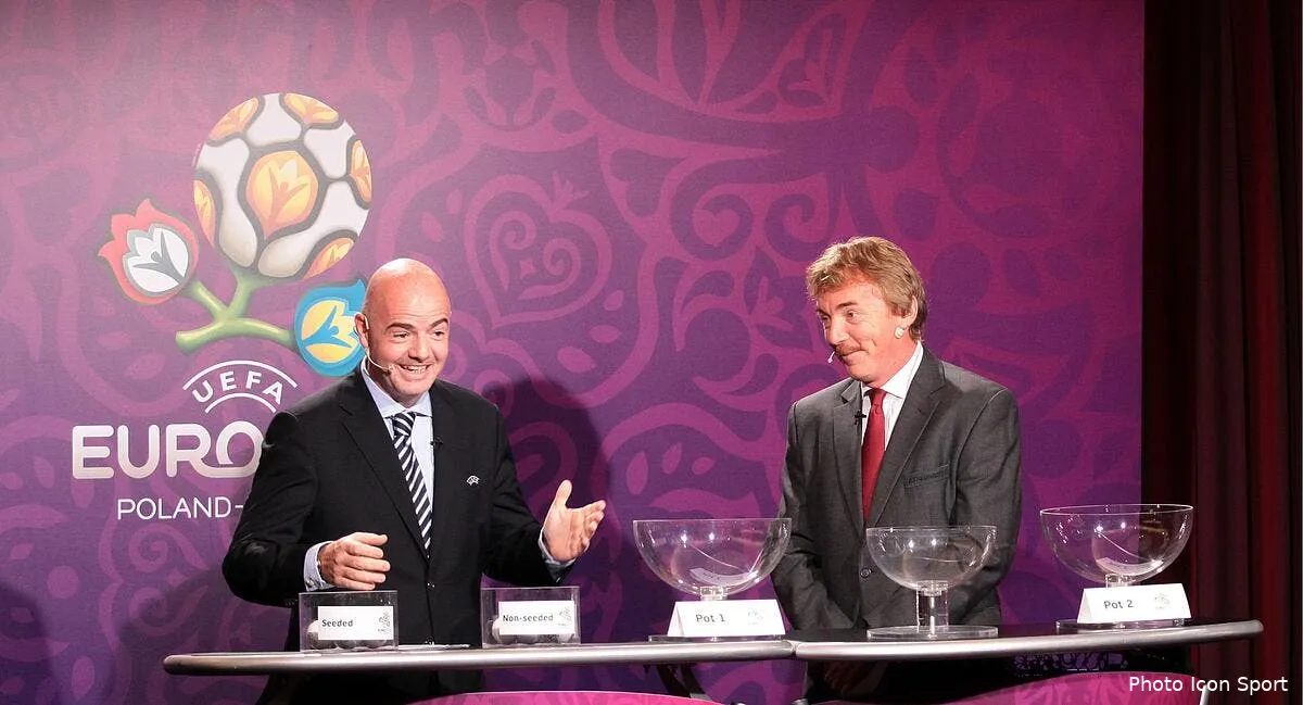 les bleus dans le plus mauvais chapeau pour l euro 2012 iconsport nwp 131011 05 0127174