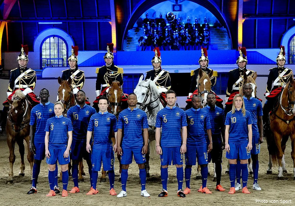 les bleus ne font pas le plein non plus en province iconsport r 160412 001 19 135523