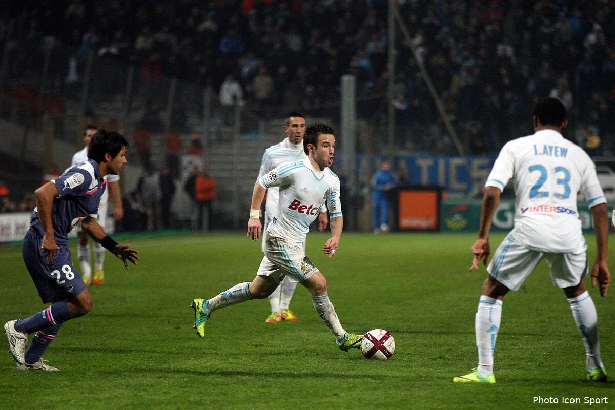 les buts de valbuena n ont aucun secret a l om iconsport guy 101211 38 5028793