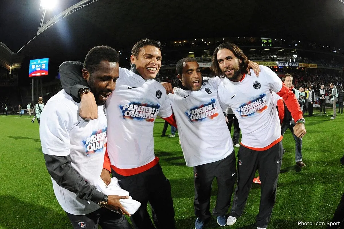 les deux enormes defis de thiago silva avec le psg et le bresil iconsport jpt 120513 22 7457007