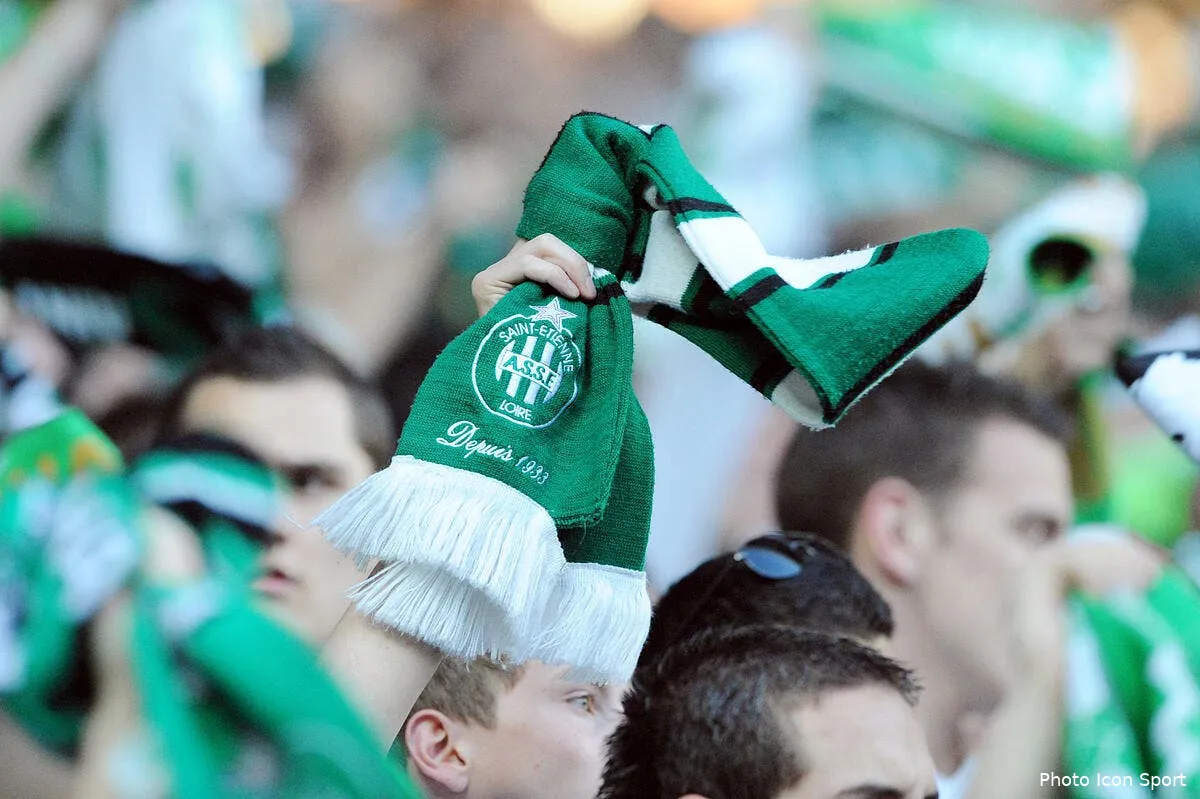 les fans de l asse agaces d etre traites comme des hooligans iconsport jpt 240413 05 7581927
