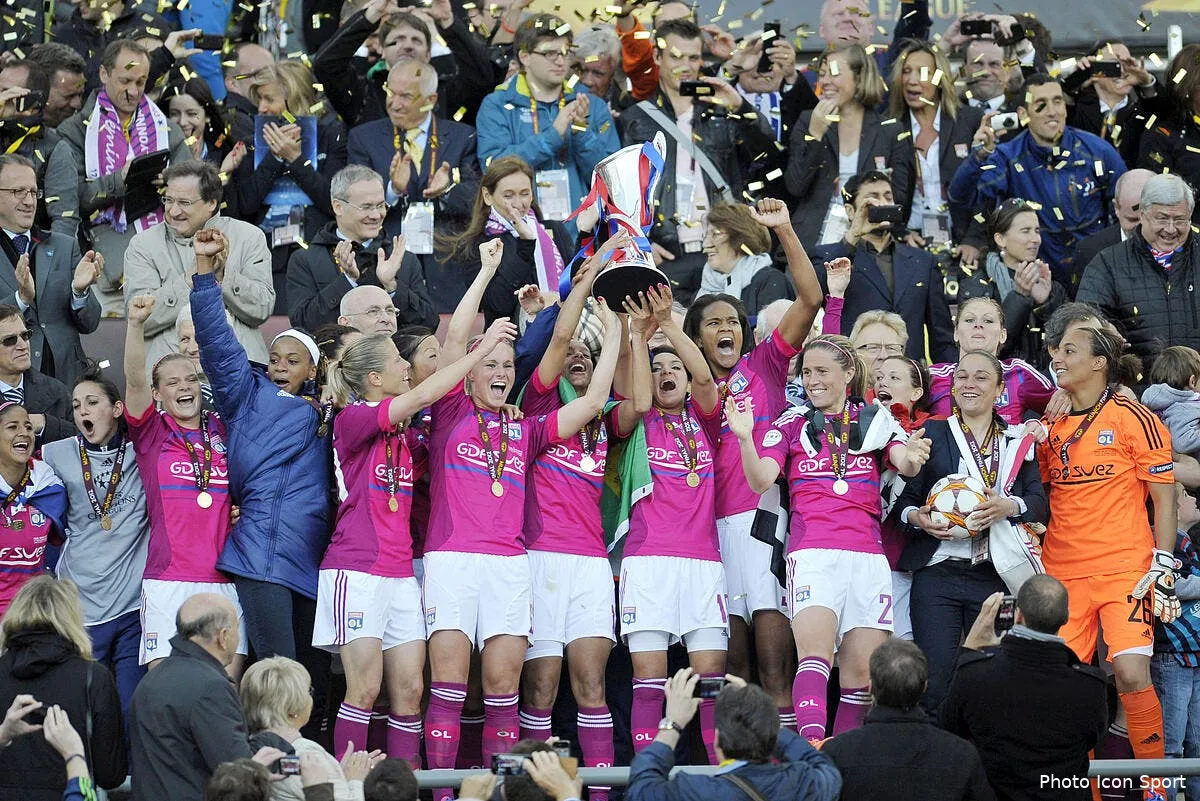 les filles de l ol championnes du monde iconsport mis 170512 66 1043959