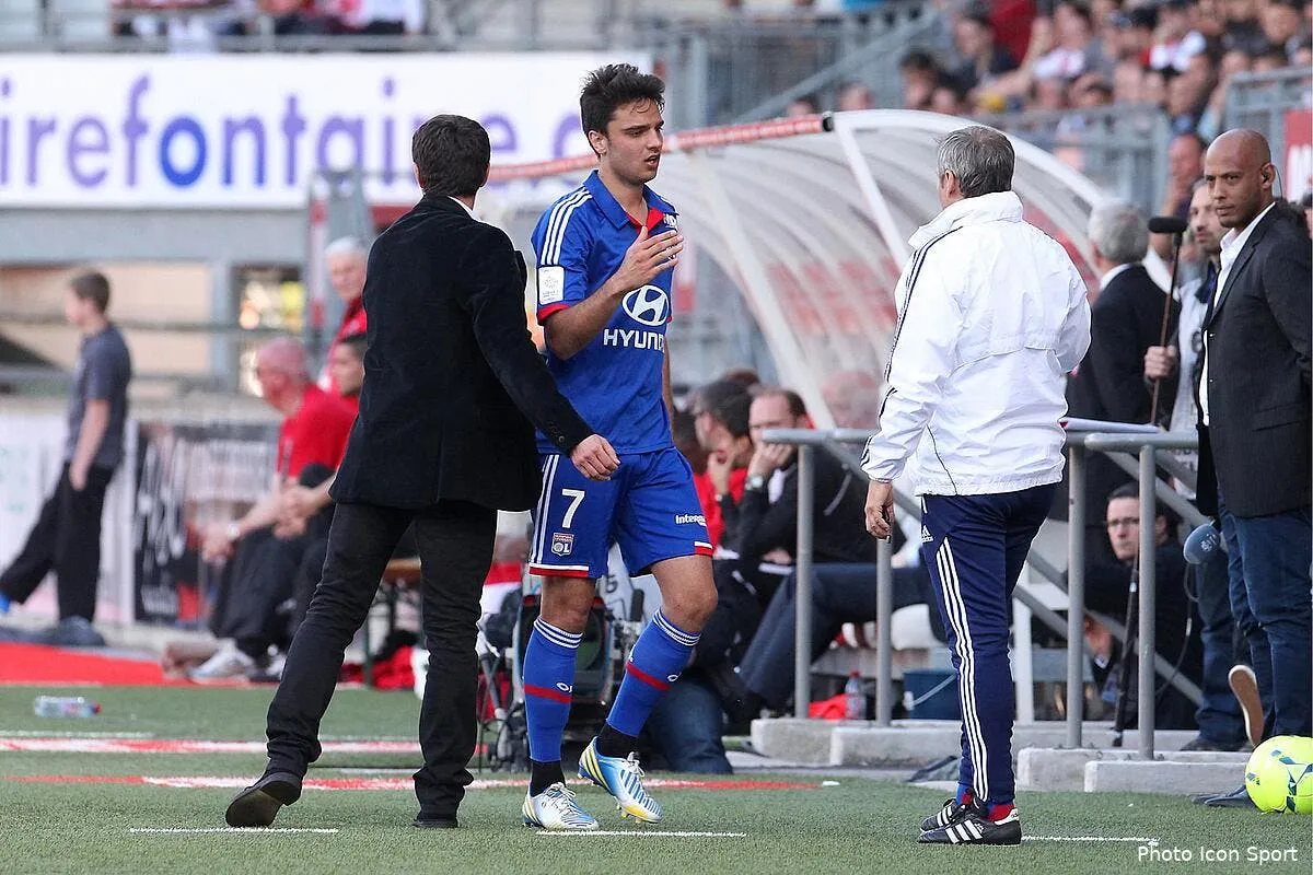 les jeunes de l ol font la fierte de remi garde iconsport mrv 050513 05 2557977