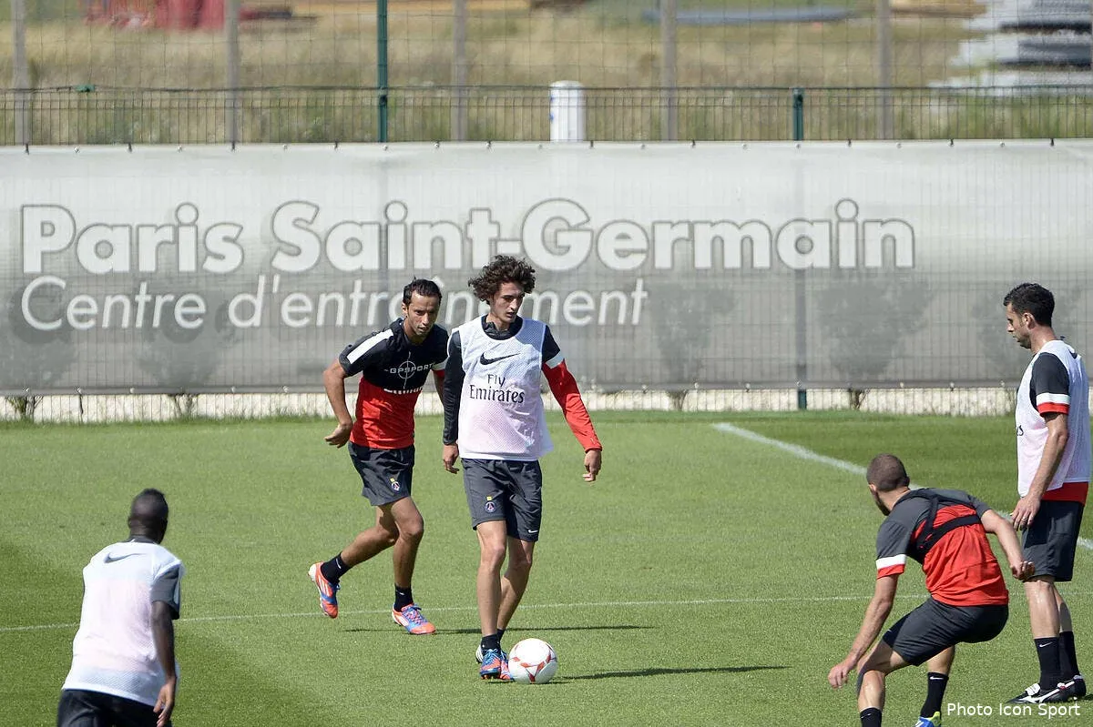 les jeunes n existent plus au psg pour zebina iconsport por 160812 071 0239781