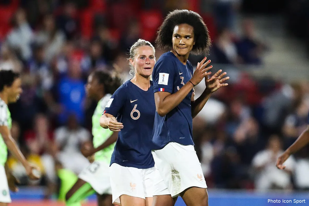 les joueuses au tricot tf1 derape en pleine coupe du monde wendie renard 1256527