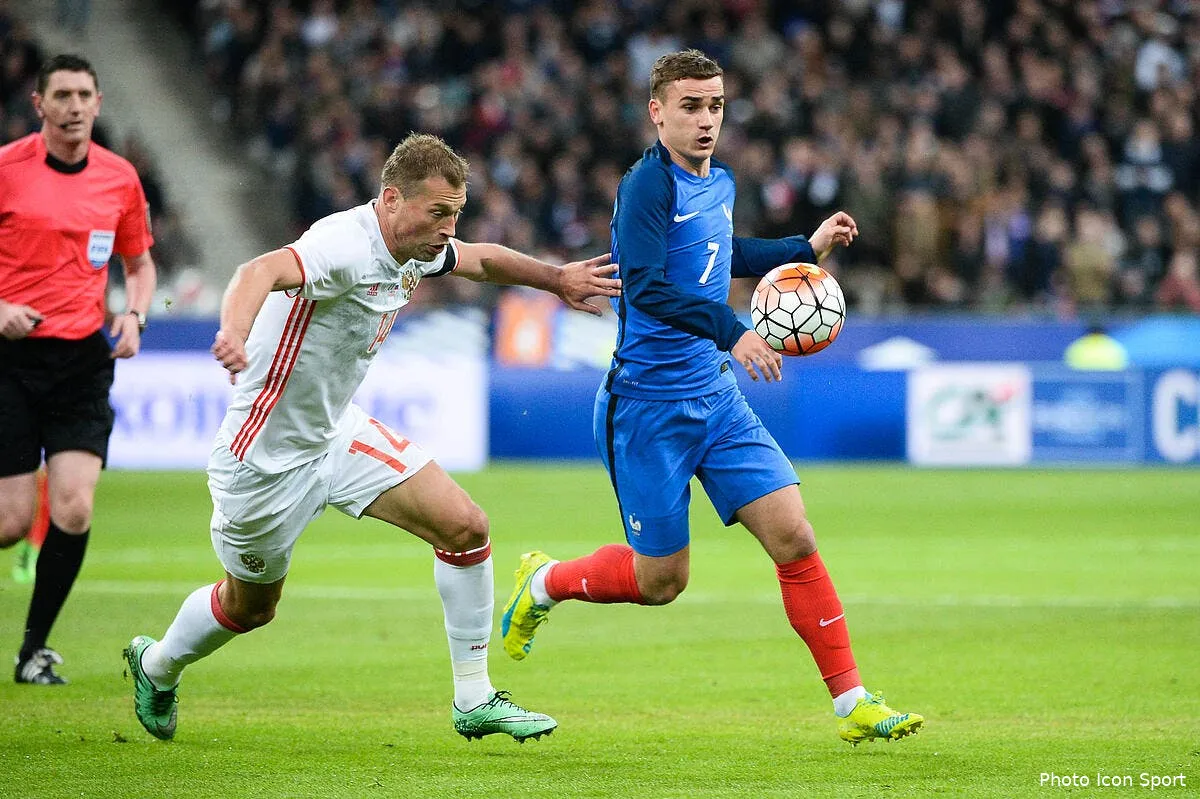 les notes des bleus griezmann sur un nuage coman en solo iconsport nlg 290316 17 11138132
