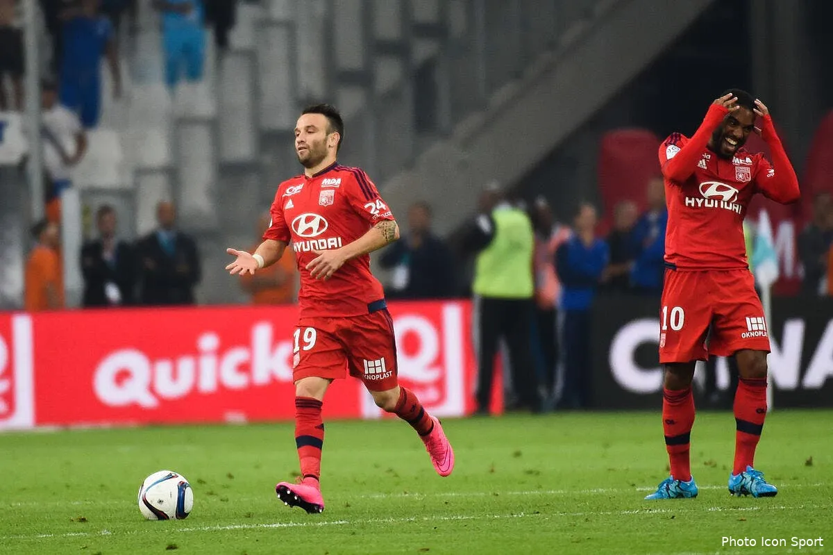 les salaires de l ol valbuena explose bien lacazette iconsport dim 200915 08 50122035