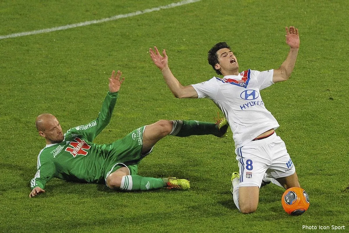 les sanctions tombent apres le derby ol asse iconsport jpt 300314 07 3881549