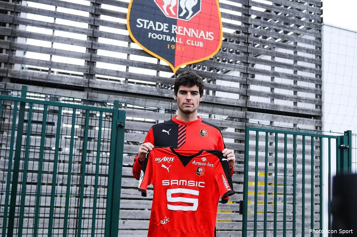 les succulents details du salaire de yoann gourcuff devoiles iconsport leb 120116 10 16130457